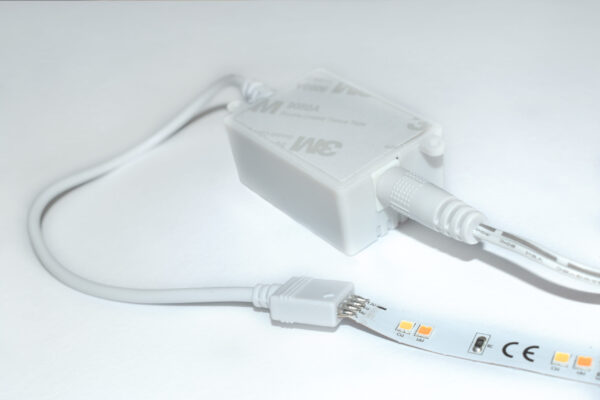 Zapojení LED pásku SUN@Home se zdrojem