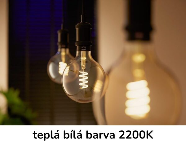 LED žárovky Philips Hue svítící teplou bílou barvou