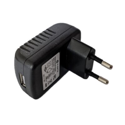 Napájecí USB adaptér