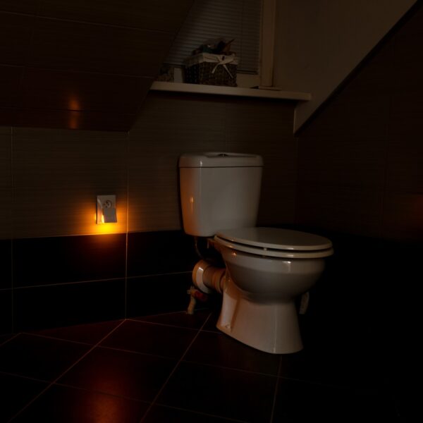 Noční světlo MIRA neobsahuje modré světlo