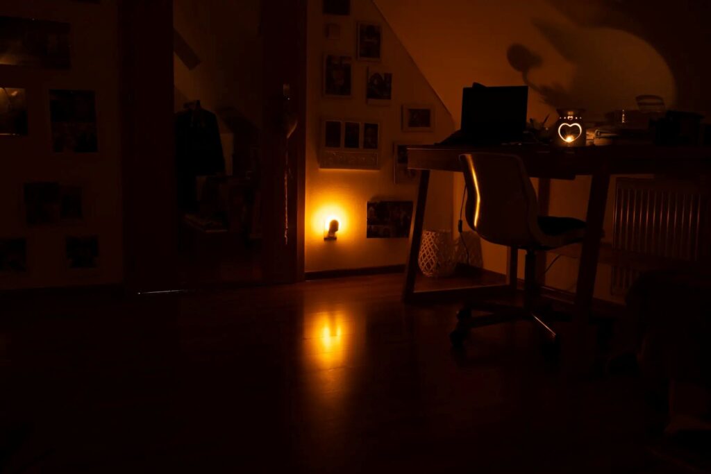 Noční světlo do zásuvky v dětském pokoji